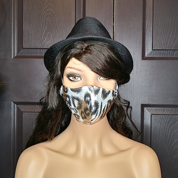 Tiger Face Mask - Picture 2 of 5